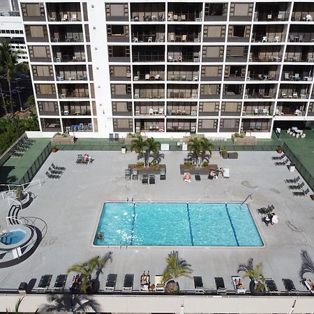 Tropical Retreat Near Waikiki Beach With Parking Apartment Honolulu Exterior photo